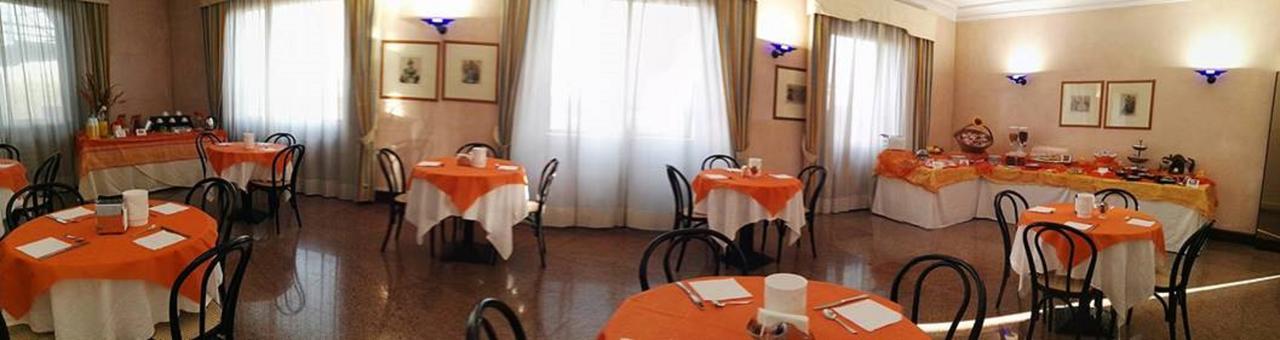 Hotel De La Ville & Centro Congressi Benevento Eksteriør billede