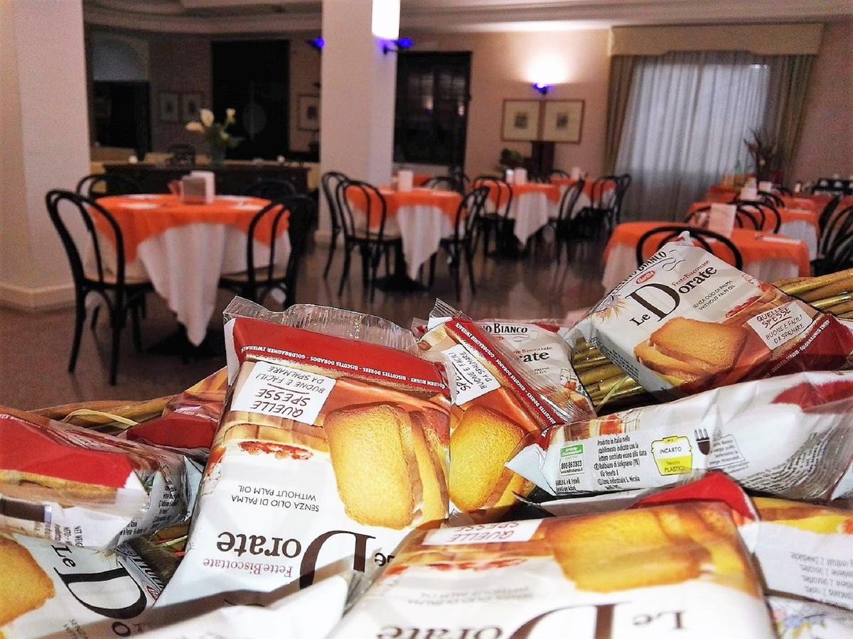 Hotel De La Ville & Centro Congressi Benevento Eksteriør billede